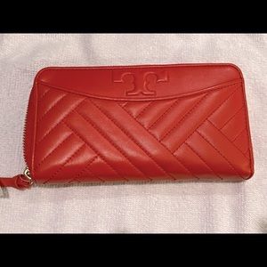 Tory Burch Chevron Wallet